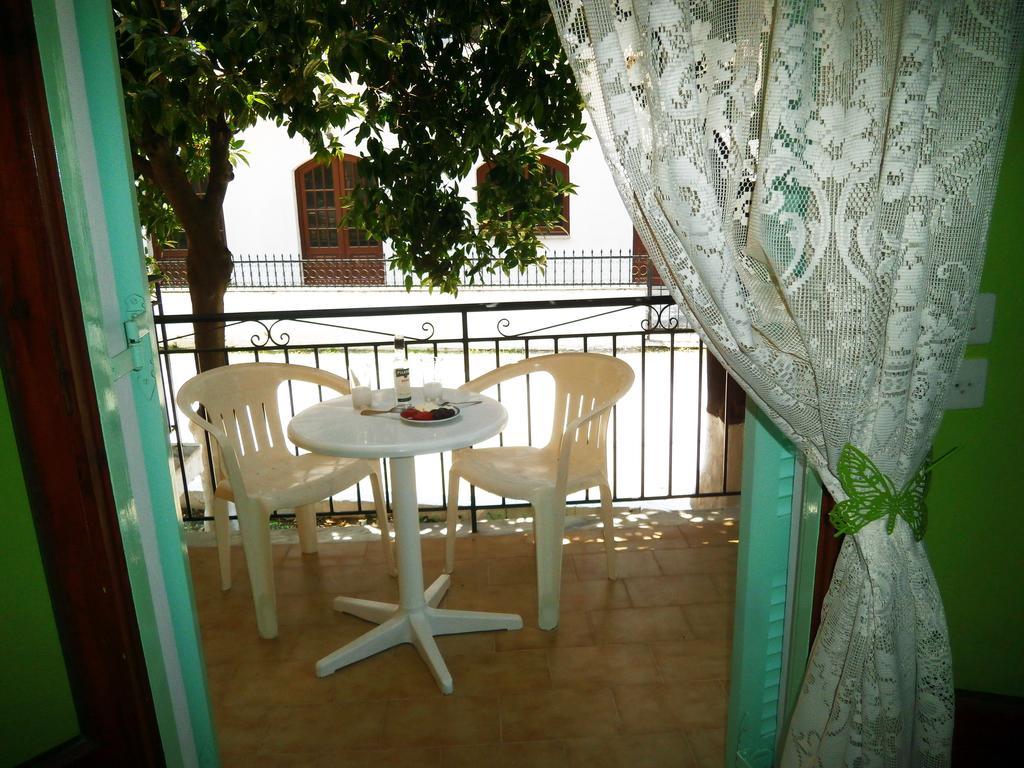 Paraskevi Apartments Ypsos Zimmer foto